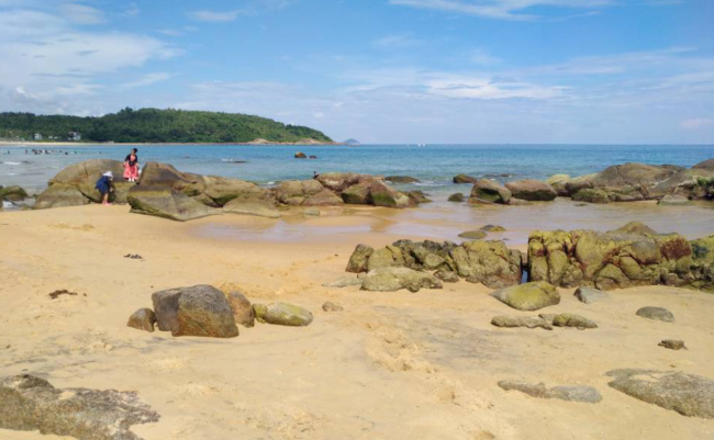 海南自驾游攻略 日月湾